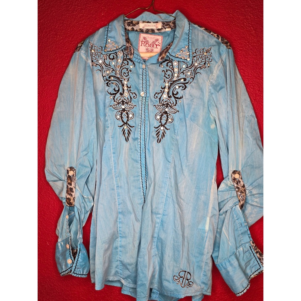 Roar Womens Light Blue Rhinestone Embellished Cheetah Print Western Long‎ Sleeve